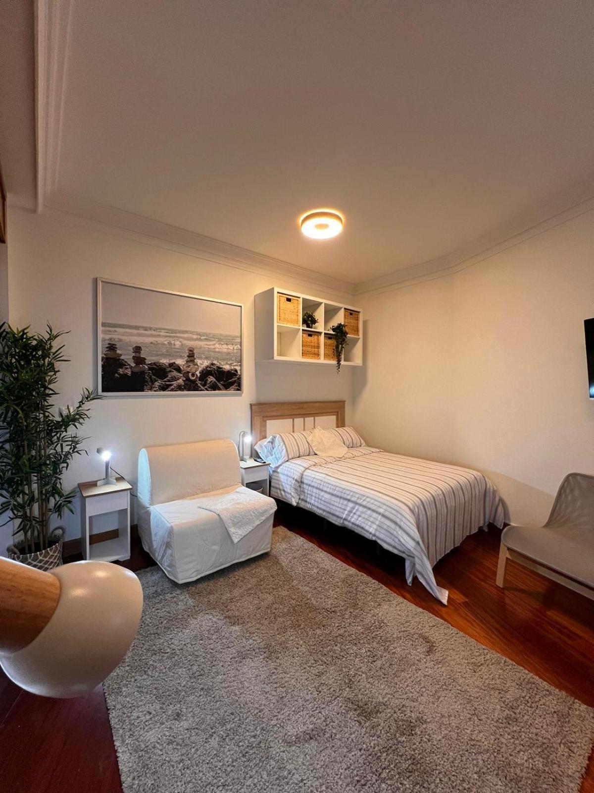 Central Suites Isabel II Vigo Luaran gambar